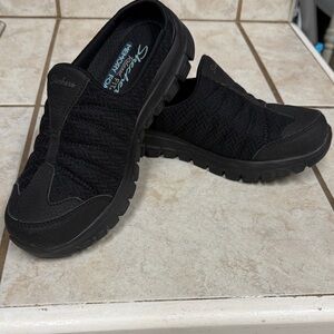 Skechers Women’s Black Casual Slip-Ons